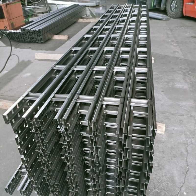 Outdoor Heavy Duty Produced 100mm Cable Tray Hot Dip Galvanized Cable Ladder Professional